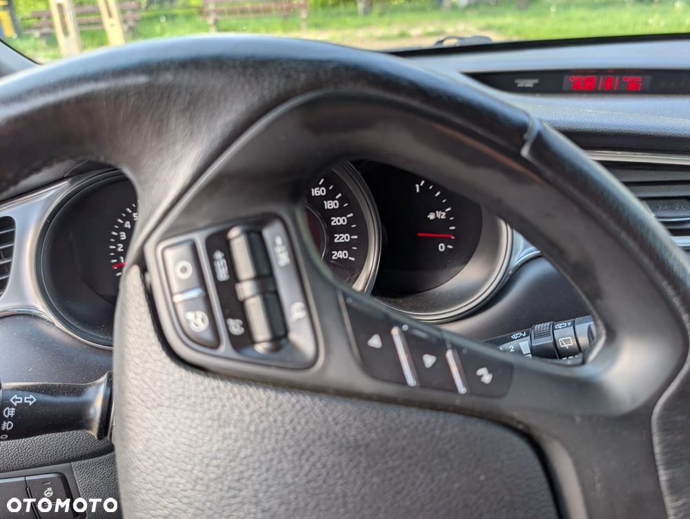 Kia Ceed 1.4 L - 25