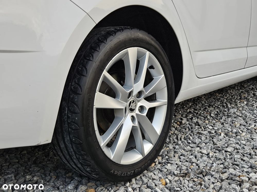 Skoda Octavia 1.6 TDI SCR Style - 34