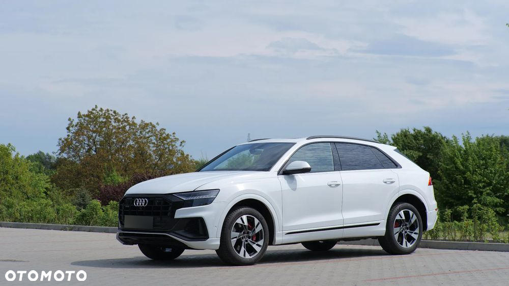 Audi Q8 55 TFSI quattro tiptronic - 3