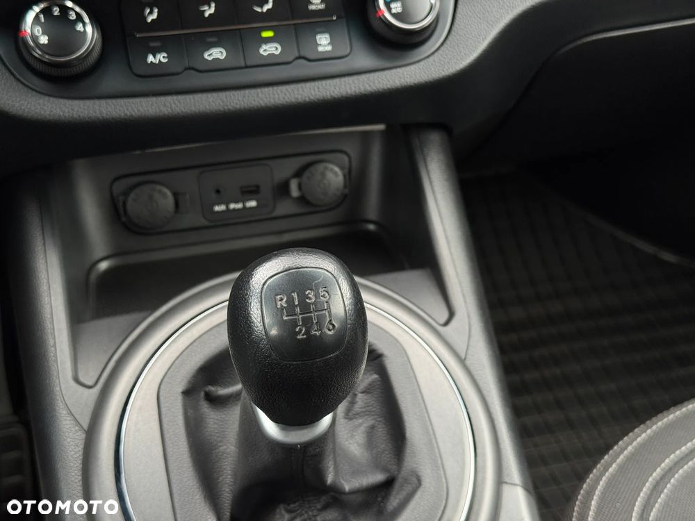 Kia Sportage 1.6 GDI S 2WD - 30
