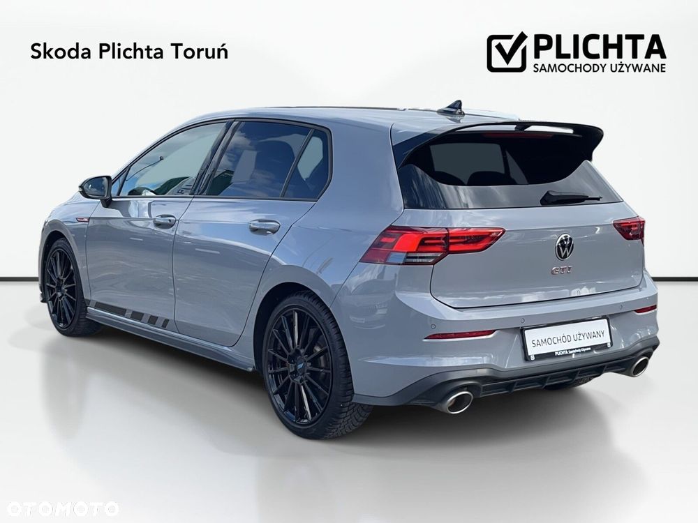 Volkswagen Golf - 7
