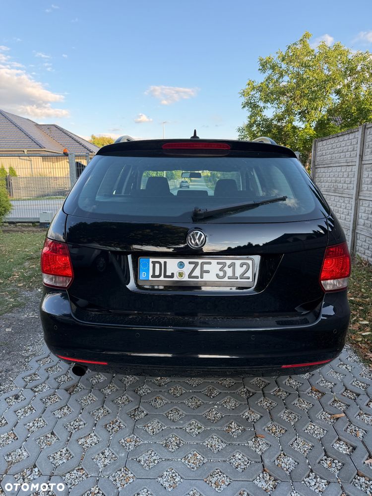 Volkswagen Golf 1.6 TDI DPF Comfortline - 6