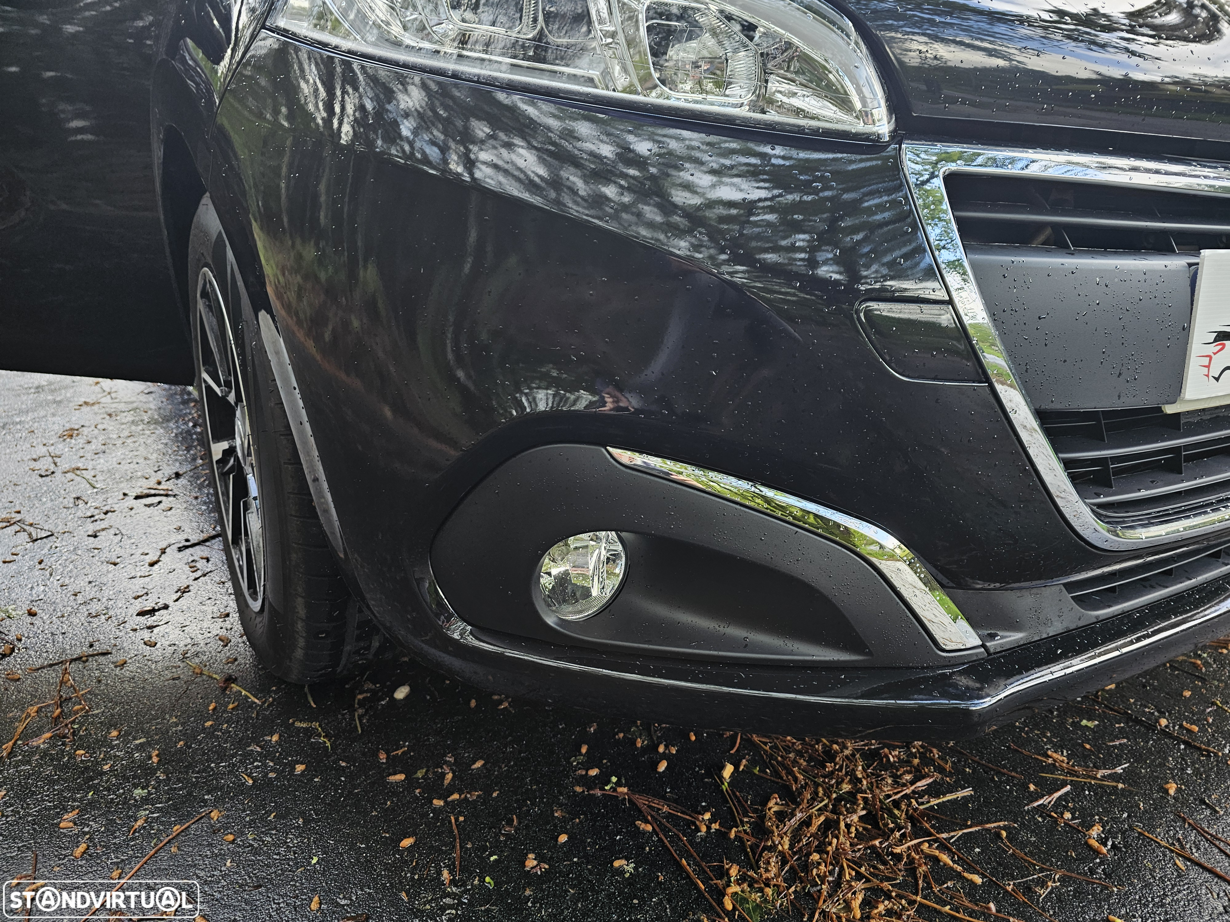 Peugeot 208 e-HDi 92 Stop&Start Allure - 19