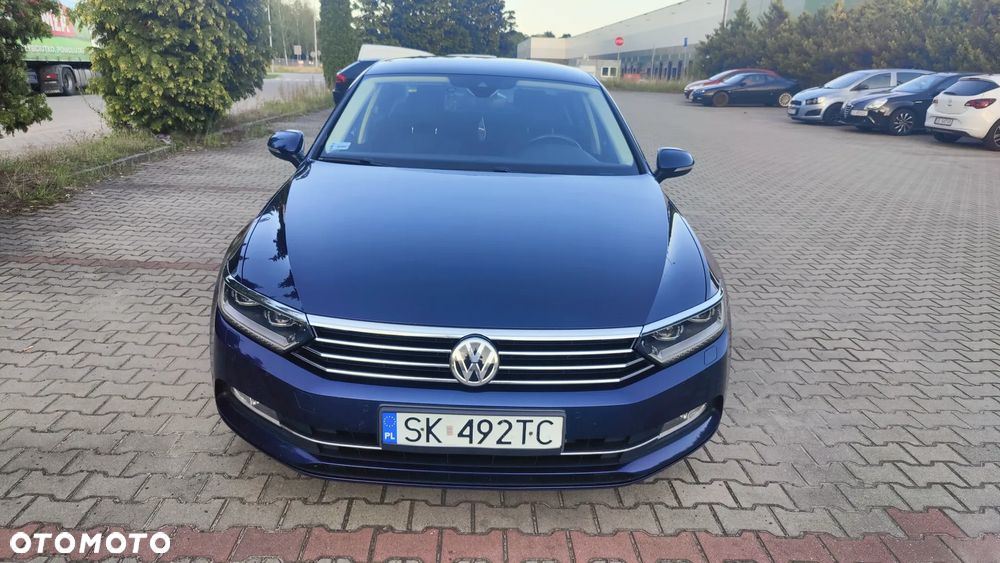 Volkswagen Passat 2.0 TDI BMT Comfortline DSG - 2