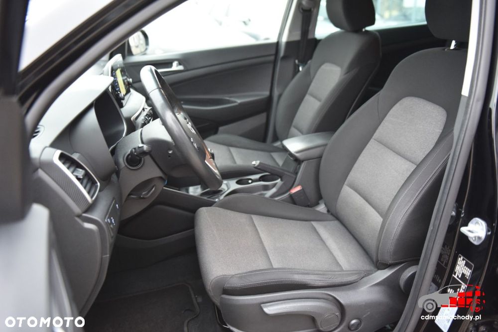 Hyundai Tucson 1.6 GDI BlueDrive Style 2WD - 16