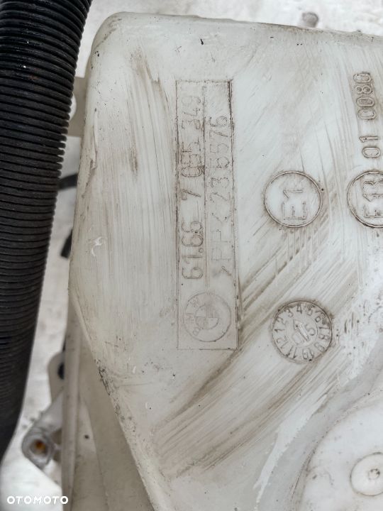 Zbiorniczek płynu spryskiwaczy kompletny Bmw e63 e64 - 4