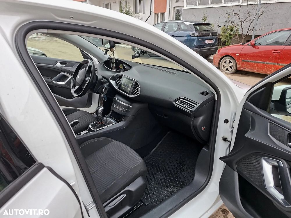 Peugeot 308 HDi FAP 92 Active - 7