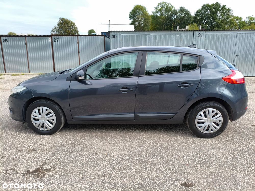 Renault Megane 1.6 16V Expression Euro5 - 11