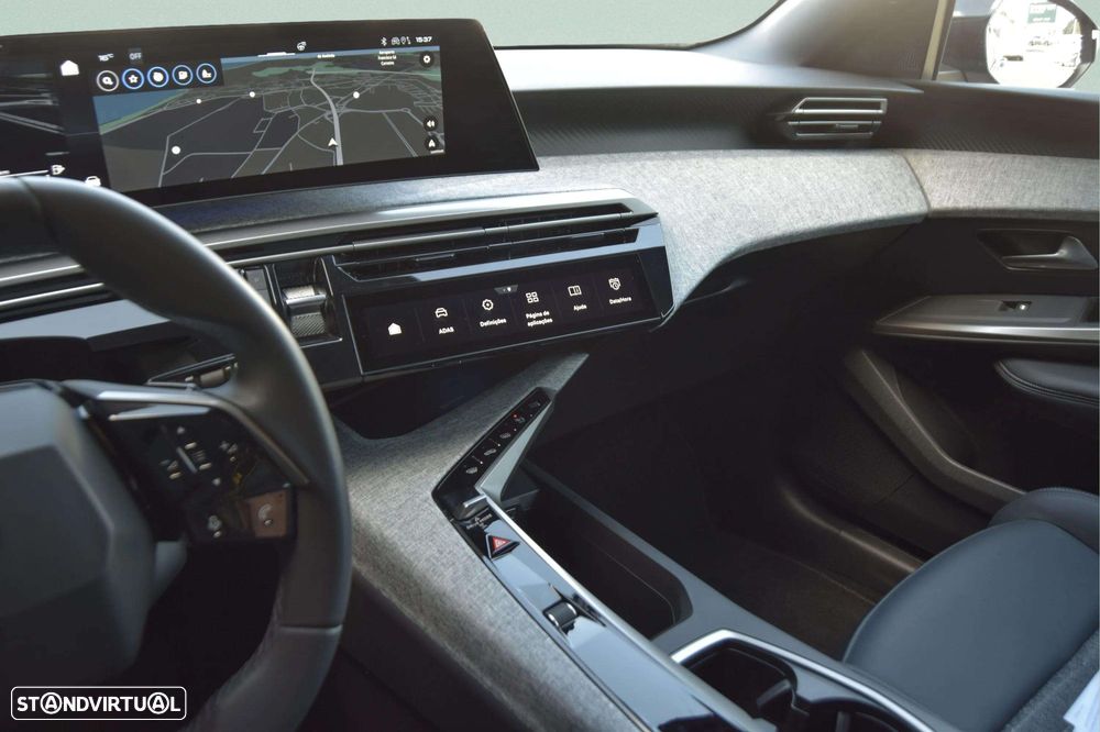 Peugeot 5008 1.2 Hybrid Allure Pack e-DCS6 - 52