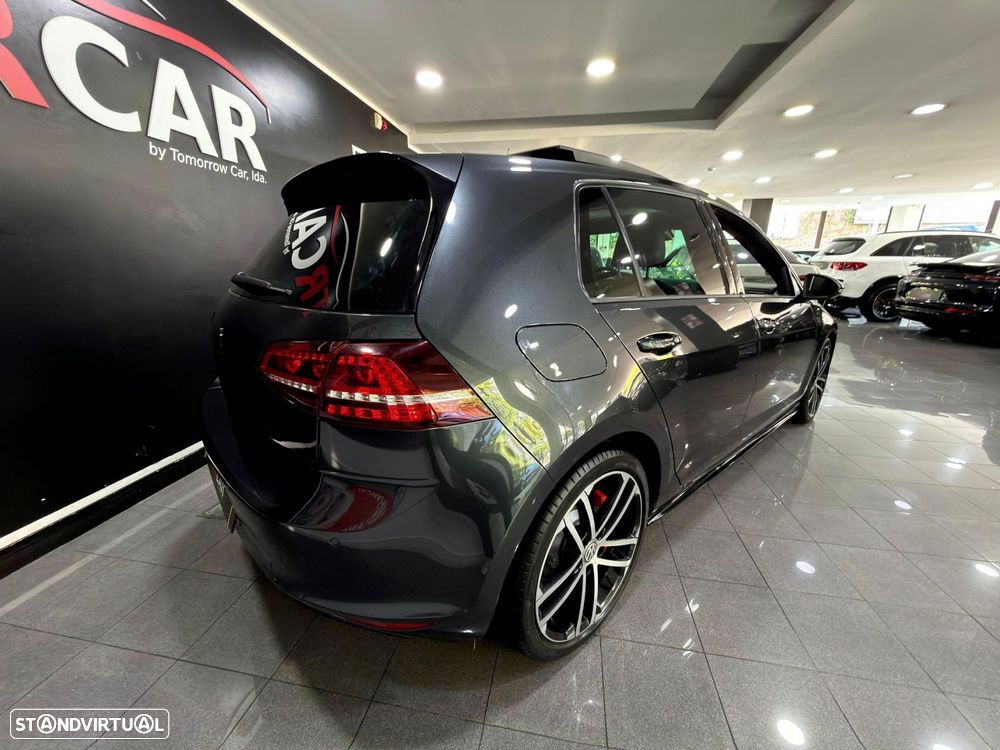 VW Golf 2.0 TDI GTD DSG - 23