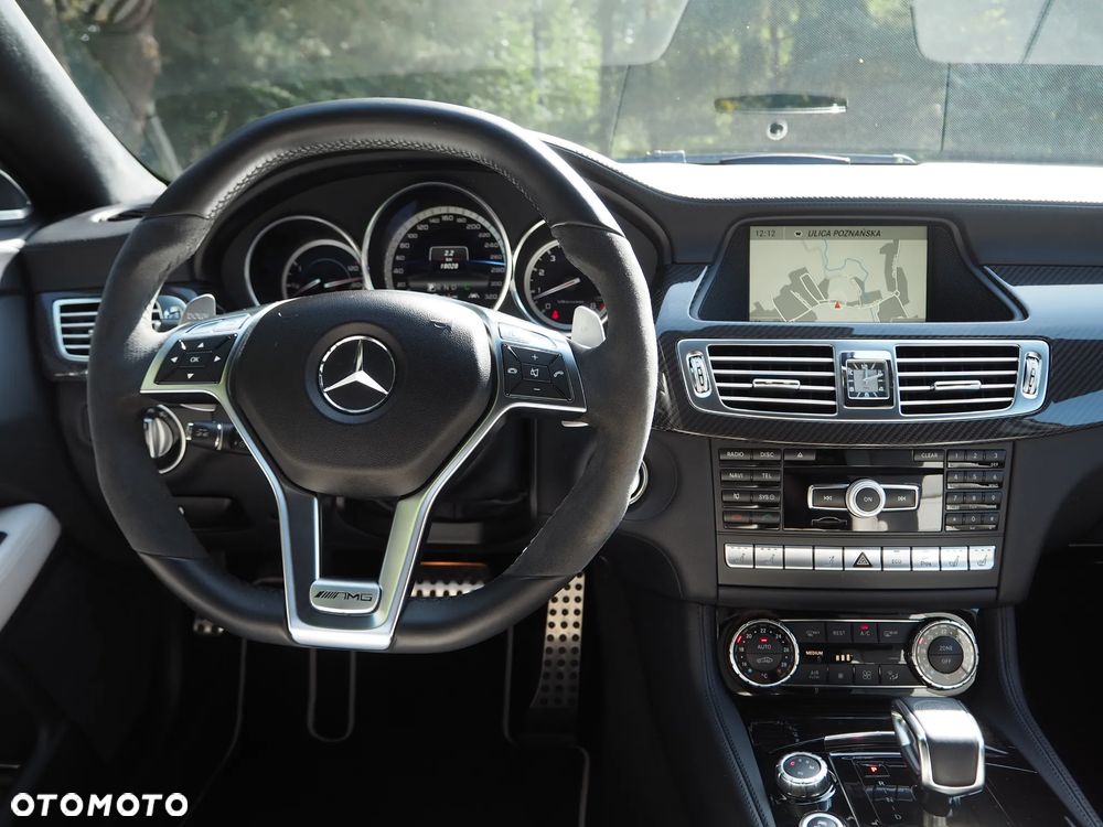 Mercedes-Benz CLS 63 AMG - 22