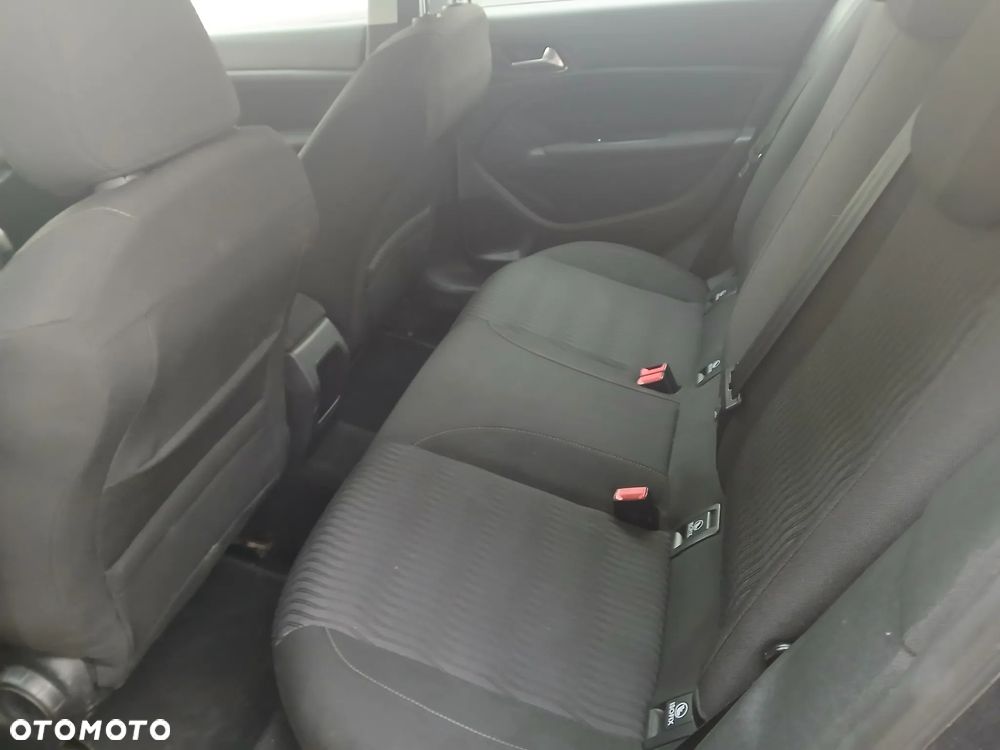 Peugeot 308 1.6 BlueHDi Active S&S - 9