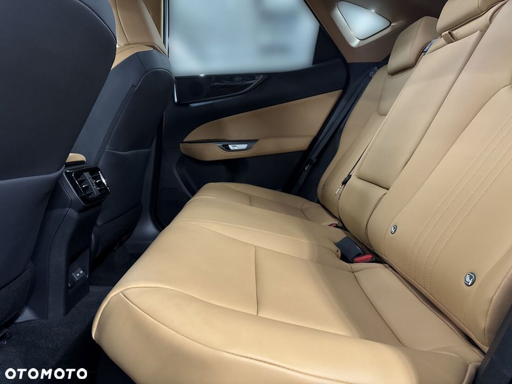 Lexus NX 350h Prestige AWD - 10