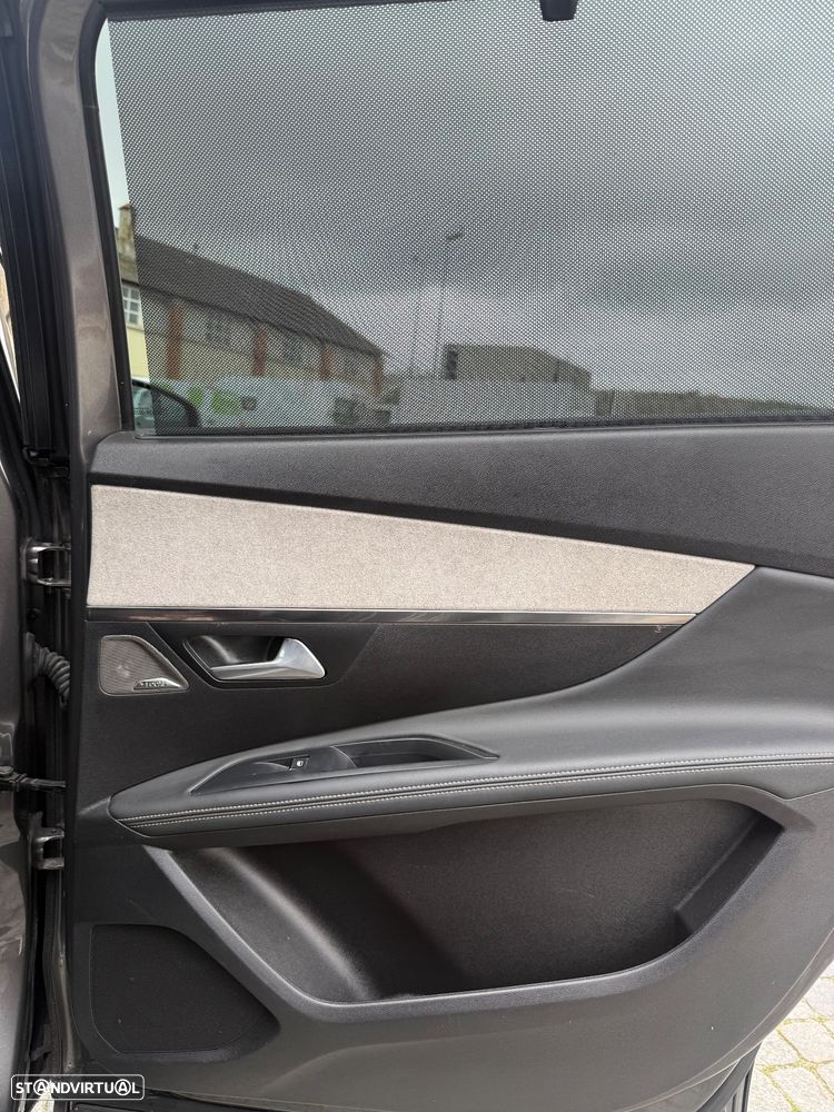 Peugeot 5008 BlueHDI 130 EAT8 GT - 24