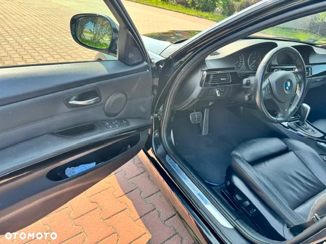 BMW Seria 3 320d xDrive DPF Touring Edition Exclusive - 16