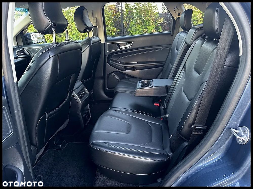 Ford Edge - 32