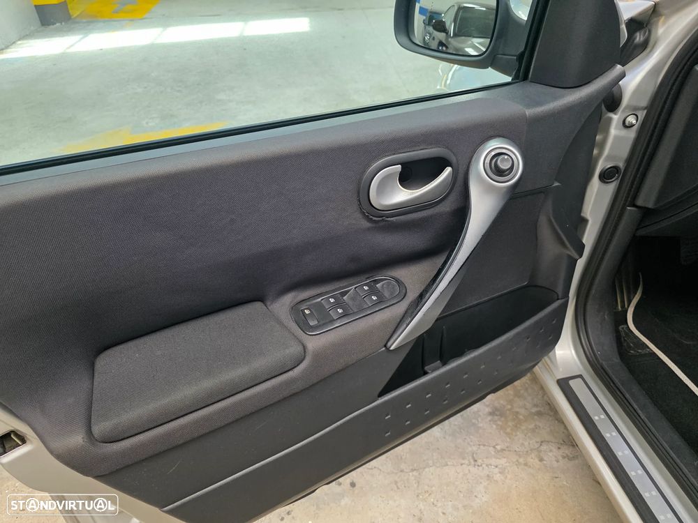 Renault Mégane Break 1.5 dCi Privilège - 11