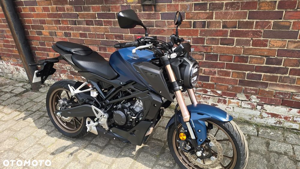 Honda CB - 28