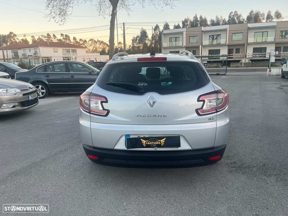 Renault Mégane Sport Tourer ENERGY dCi 110 Start & Stopp Dynamique - 2