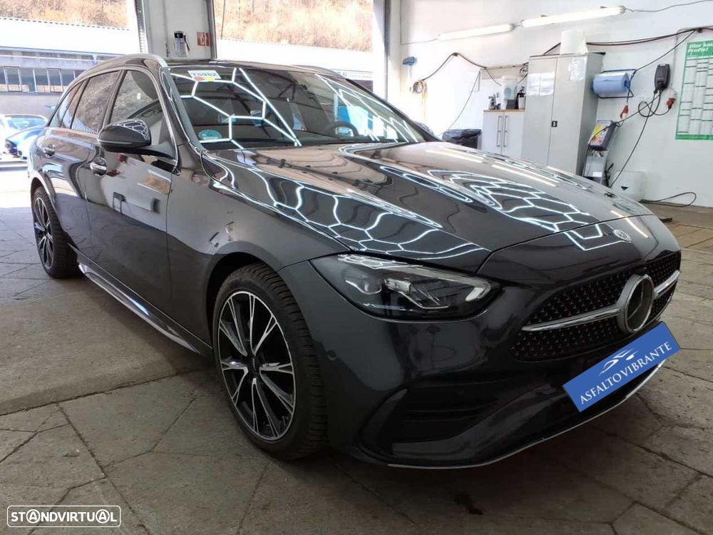 Mercedes-Benz C 300 e T 9G-TRONIC AMG Line - 1