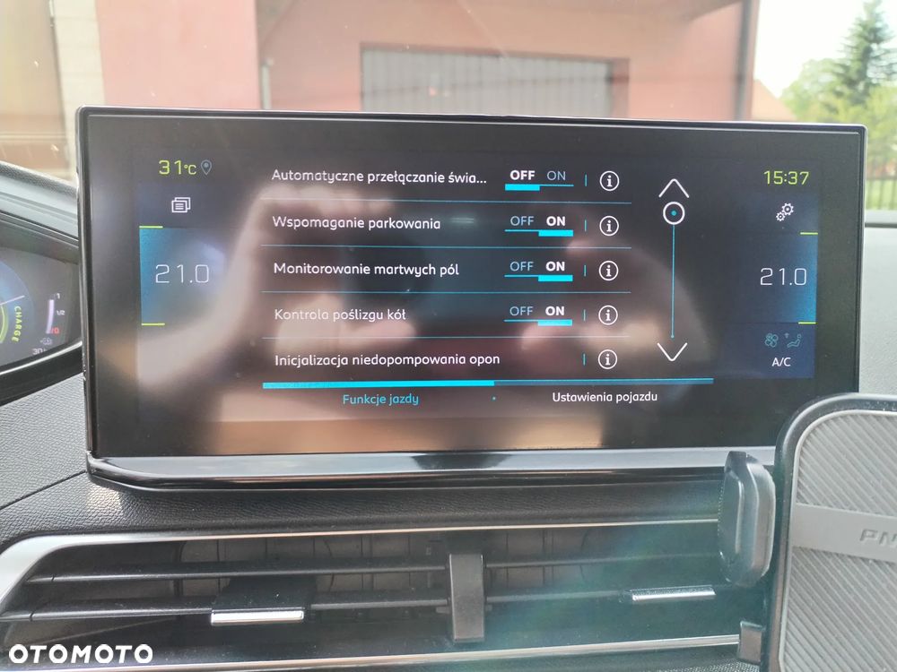 Peugeot 3008 1.6 PureTech Hybrid PHEV Allure Pack S&S EAT8 - 17