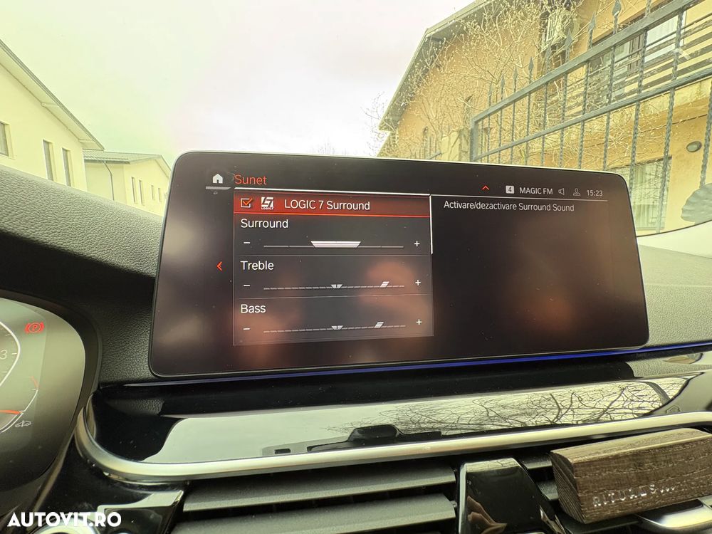 BMW Seria 5 520i AT MHEV - 14