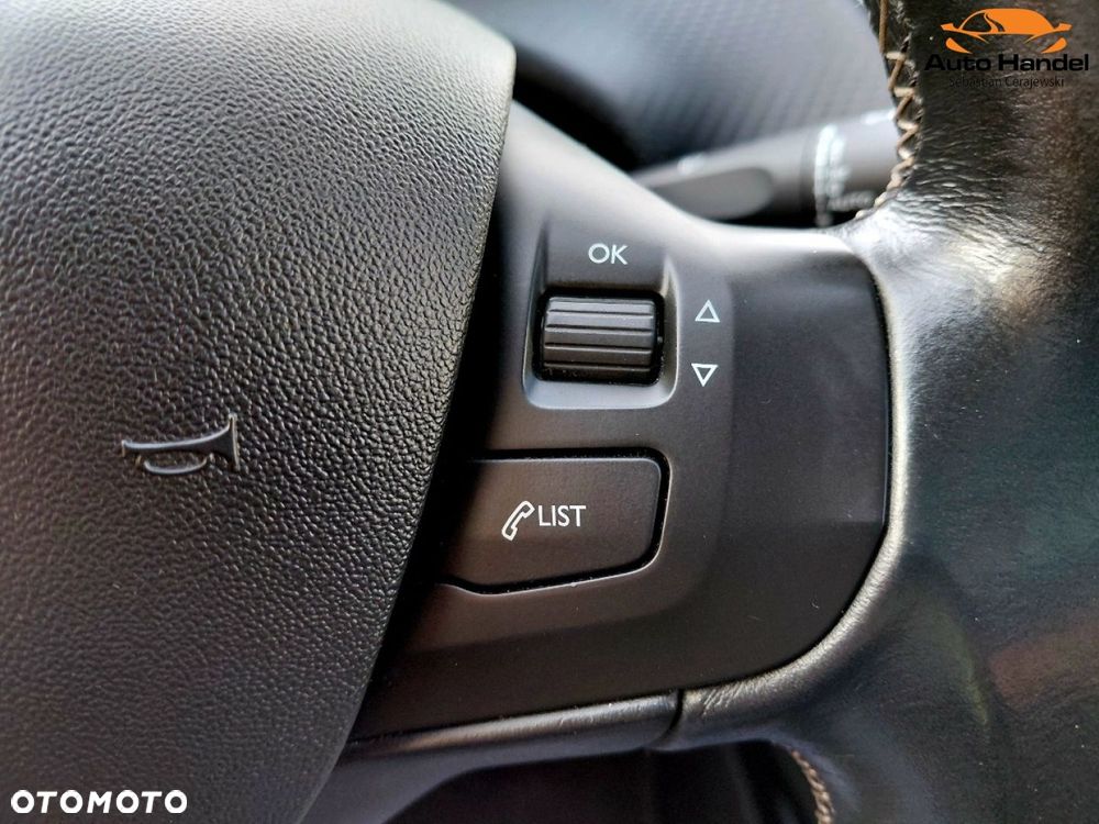 Peugeot 2008 - 23
