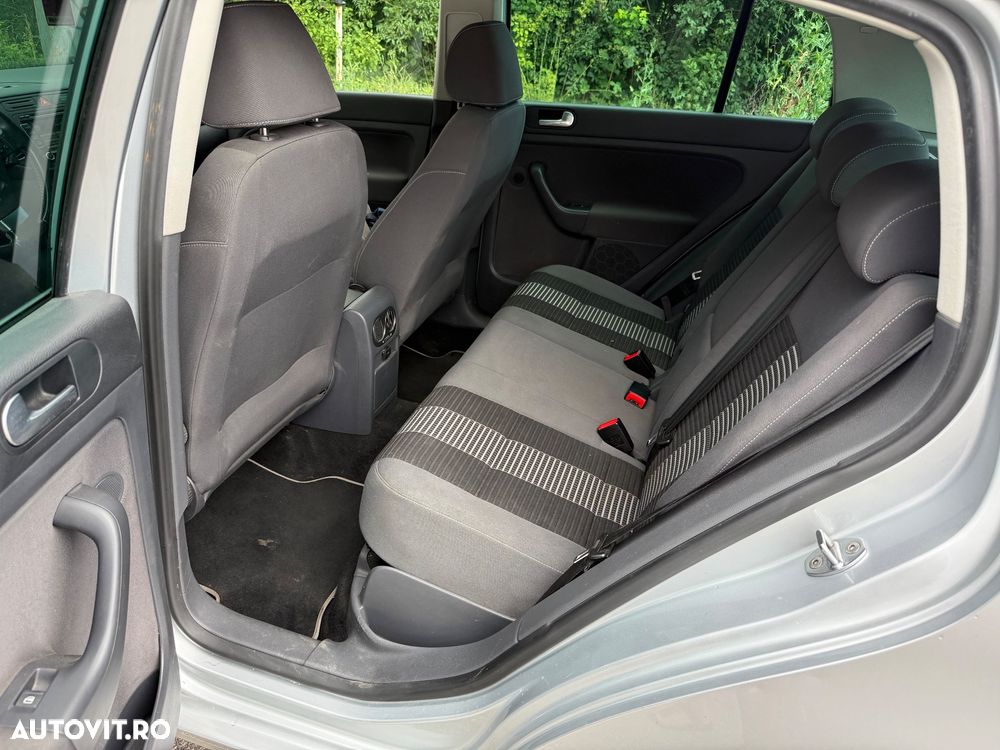 Volkswagen Golf Plus 2.0 TDI United - 12