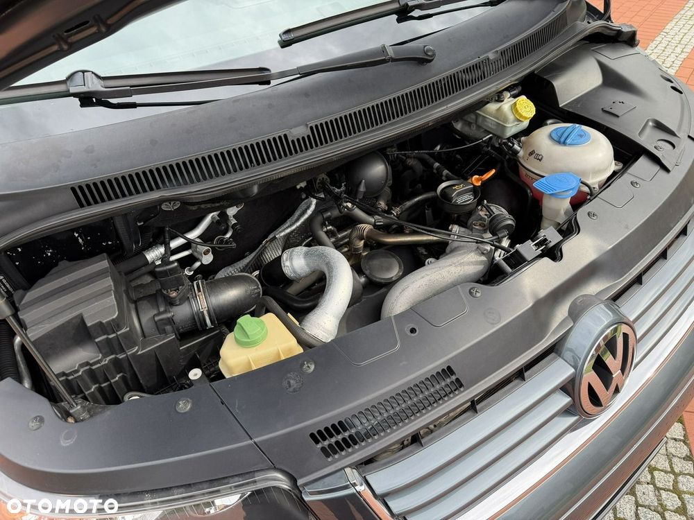 Volkswagen Multivan - 29