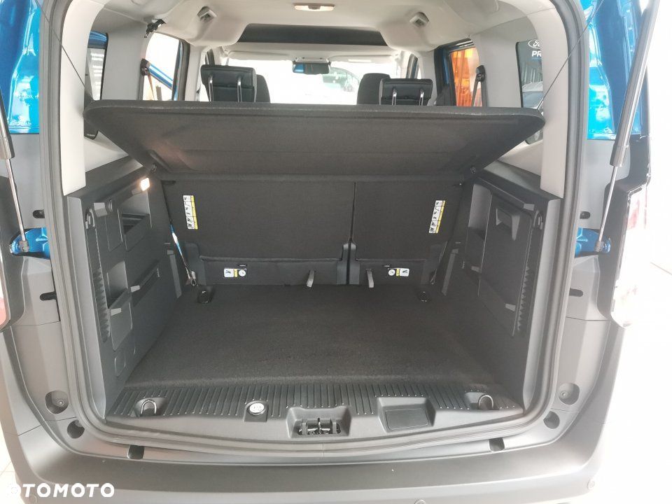 Ford Tourneo Courier - 9