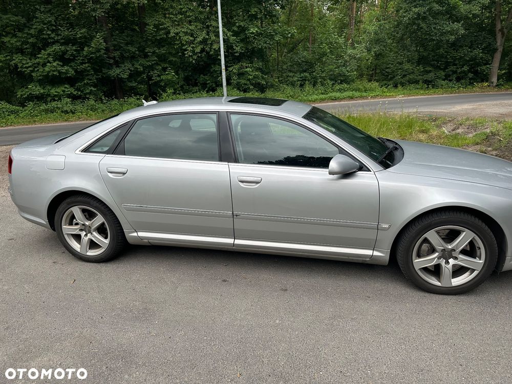 Audi A8 4.2 Quattro Langversion - 2