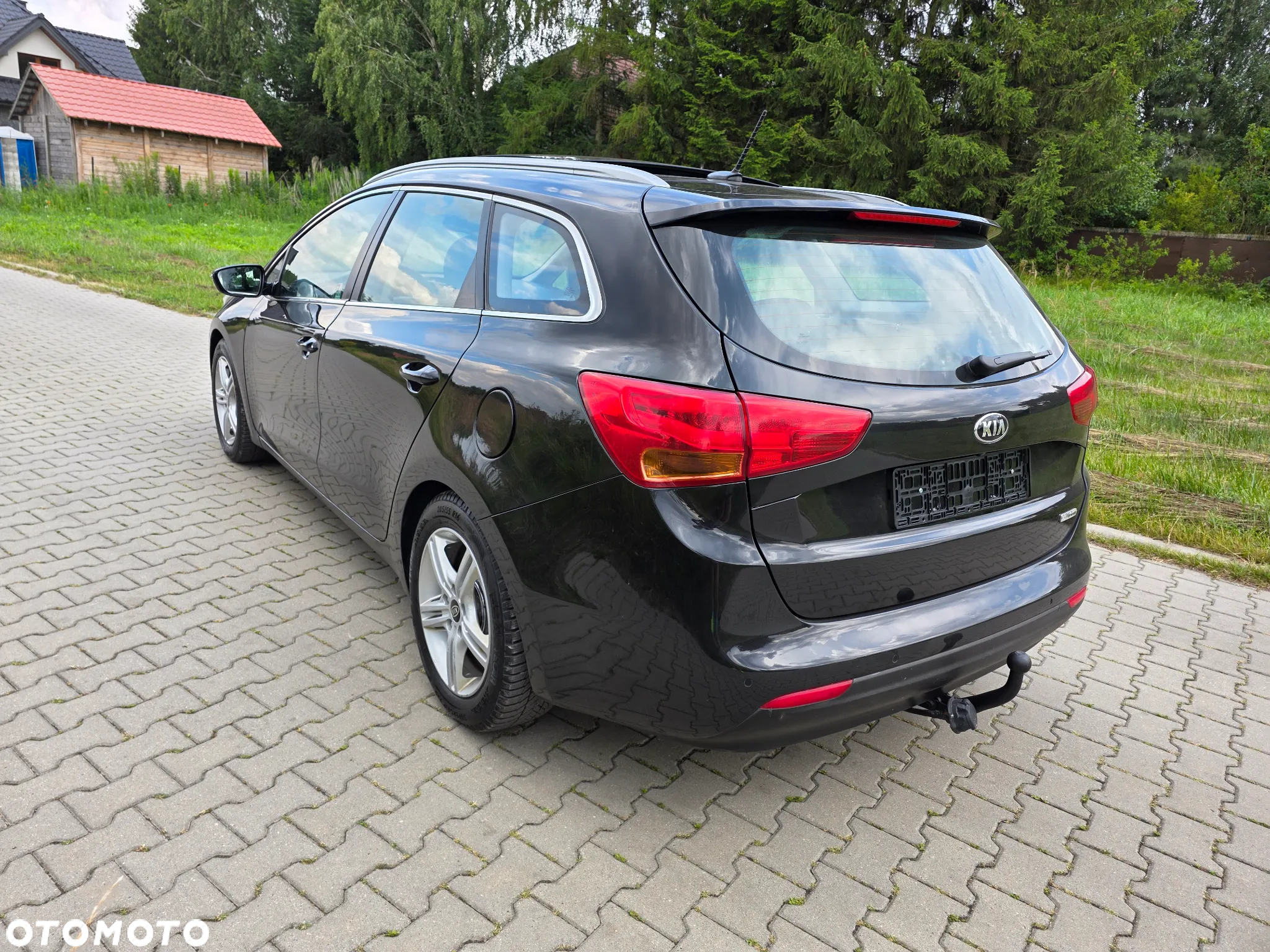 Kia Ceed 1.6 GDI Fifa World Cup Edition - 17