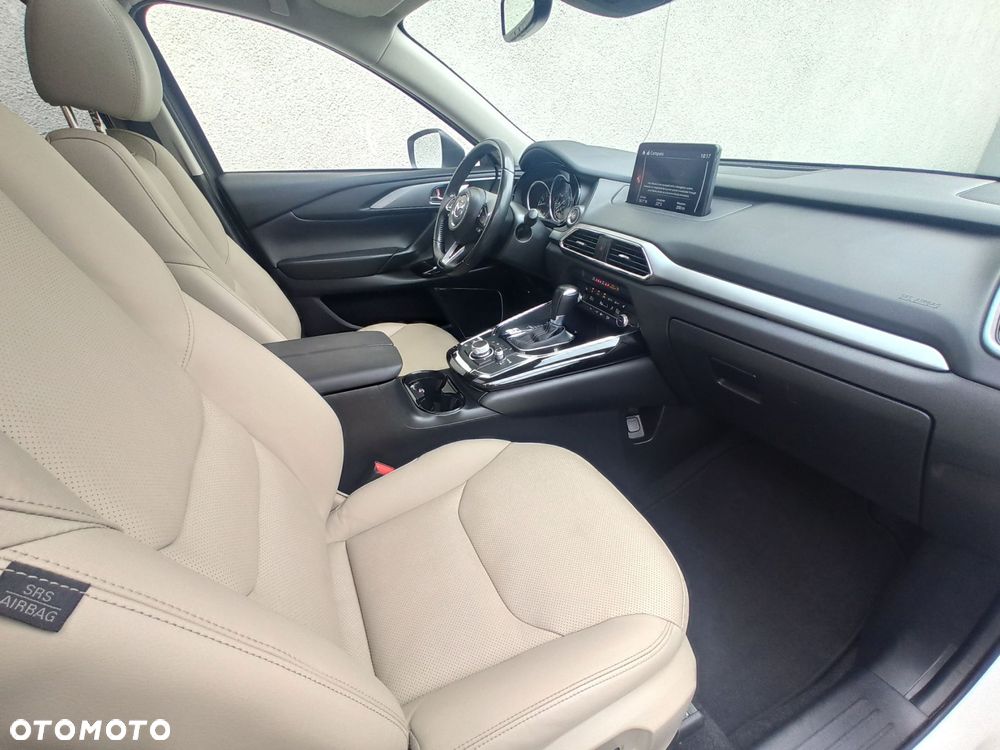 Mazda CX-9 - 12