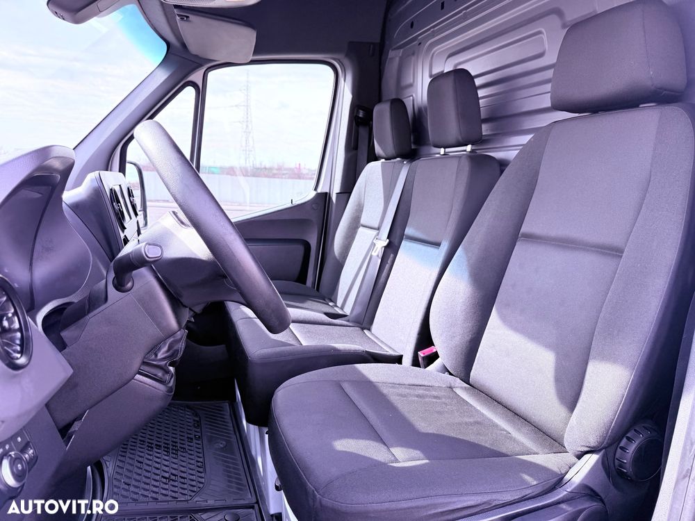 Mercedes-Benz Sprinter (BlueTec) 906.233 BlueEFFICIENCY - 32