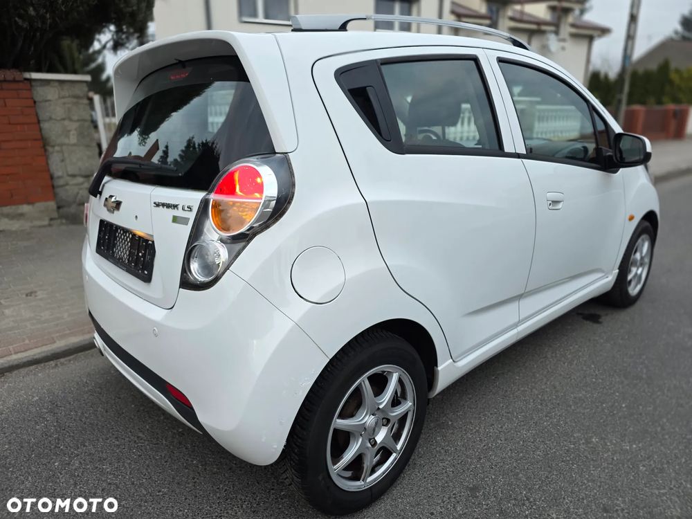 Chevrolet Spark 1.0 LS A/C - 12