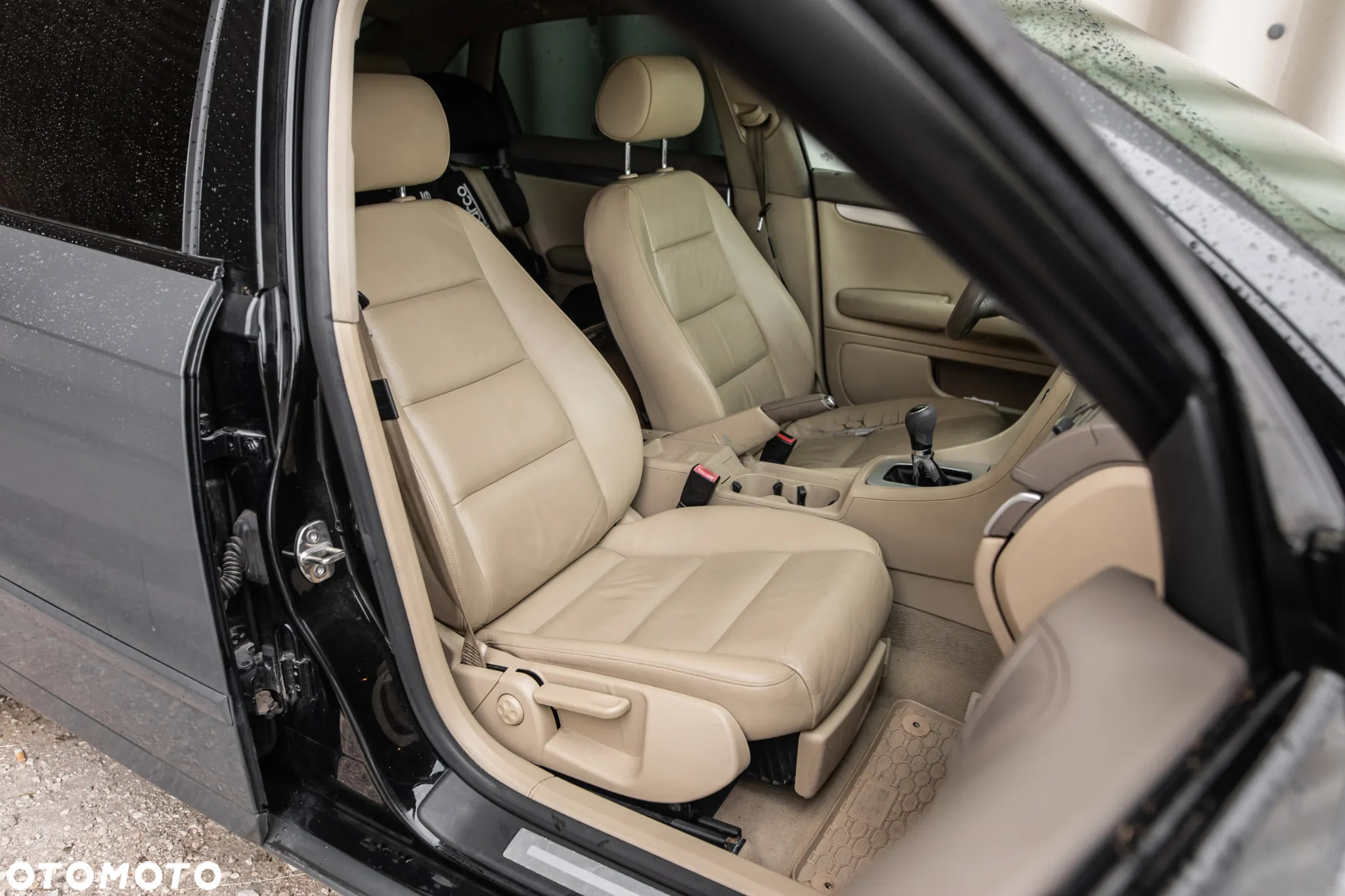 Audi A4 2.0T FSI Quattro - 22