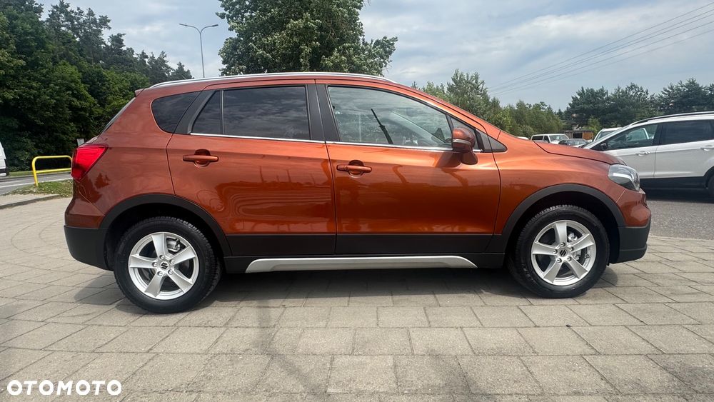 Suzuki SX4 S-Cross 1.0 T Premium 4WD - 4