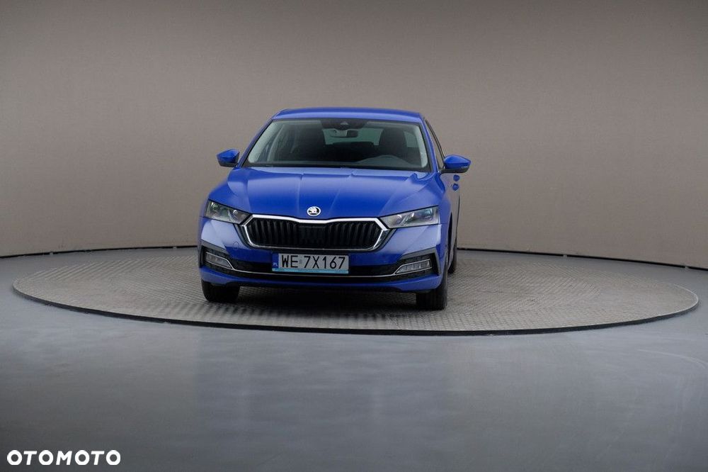 Skoda Octavia - 3