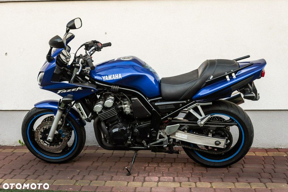 Yamaha FZS - 5