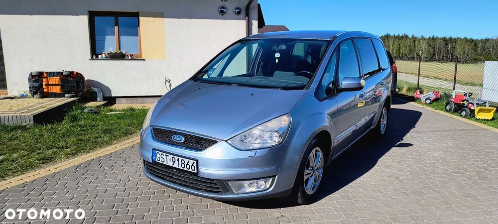 Ford Galaxy - 3