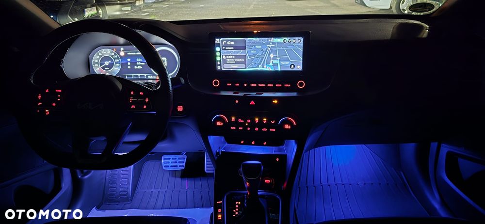 Kia Ceed 1.6 T-GDI GT DCT - 24