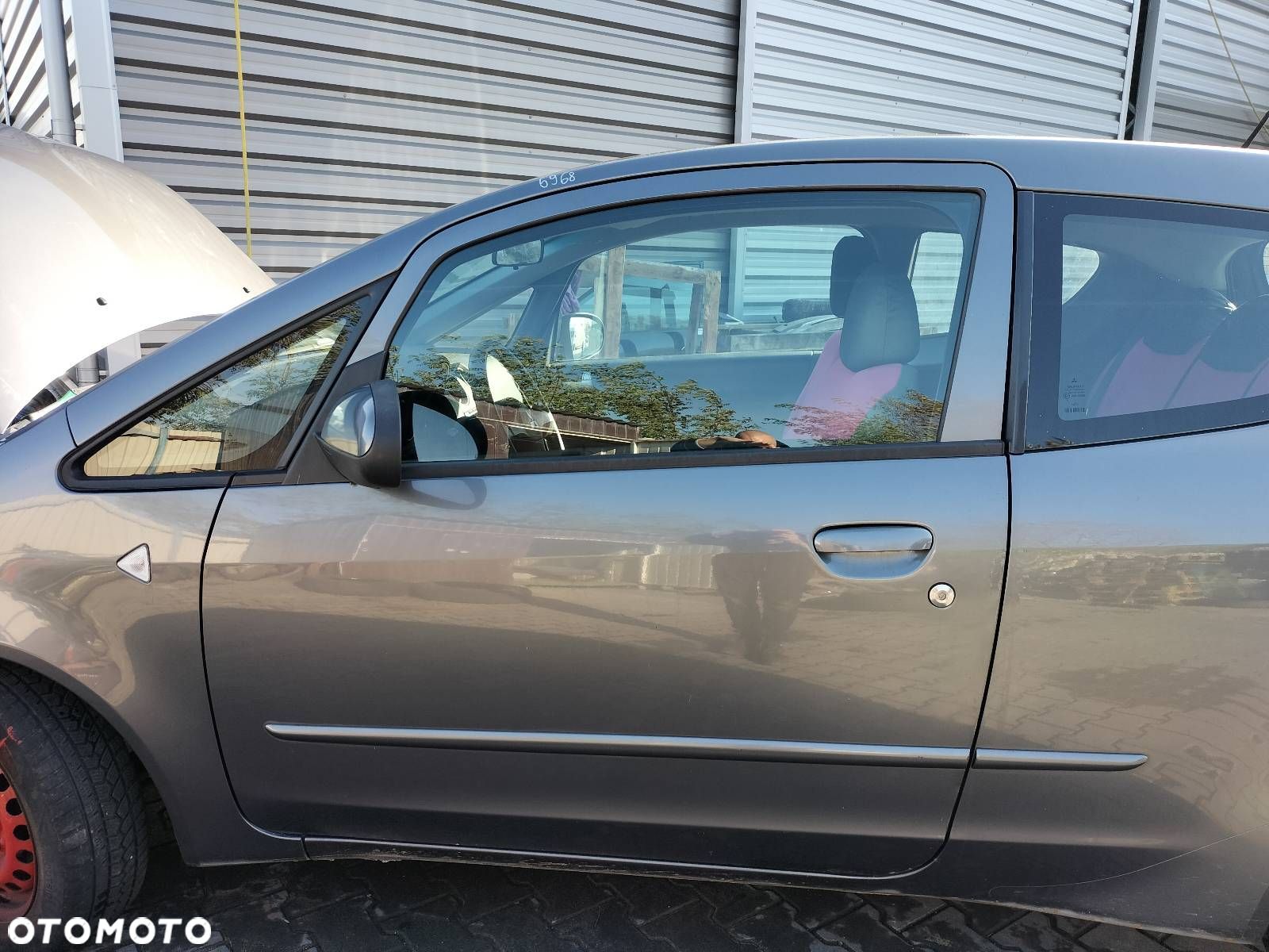 DRZWI KOMPLETNE LEWY PRZÓD MITSUBISHI COLT VI - 1