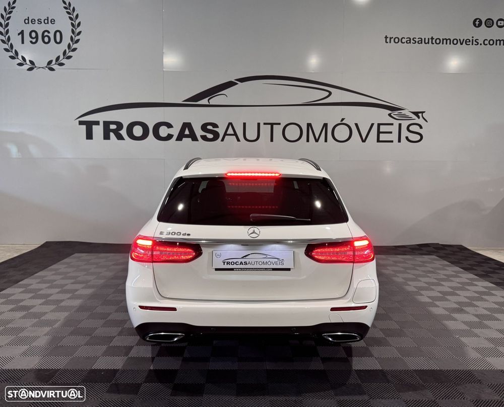 Mercedes-Benz E 300 de AMG Line - 11