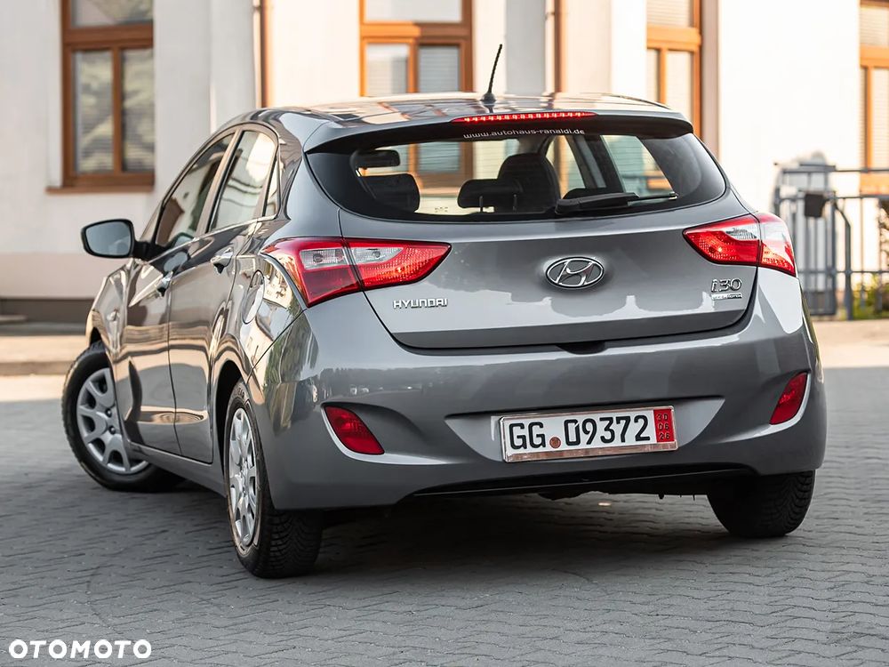 Hyundai i30 1.4 Trend - 4