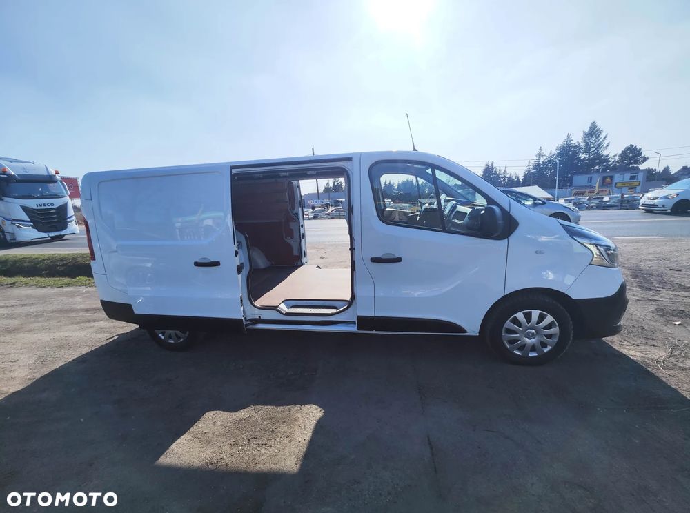 Renault Trafic - 9