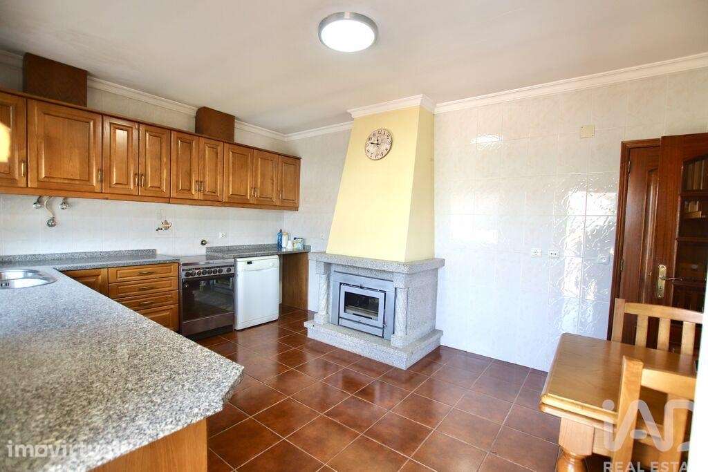Apartamento T3 em Mangualde, Mesquitela e Cunha Alta - Grande imagem: 2/24