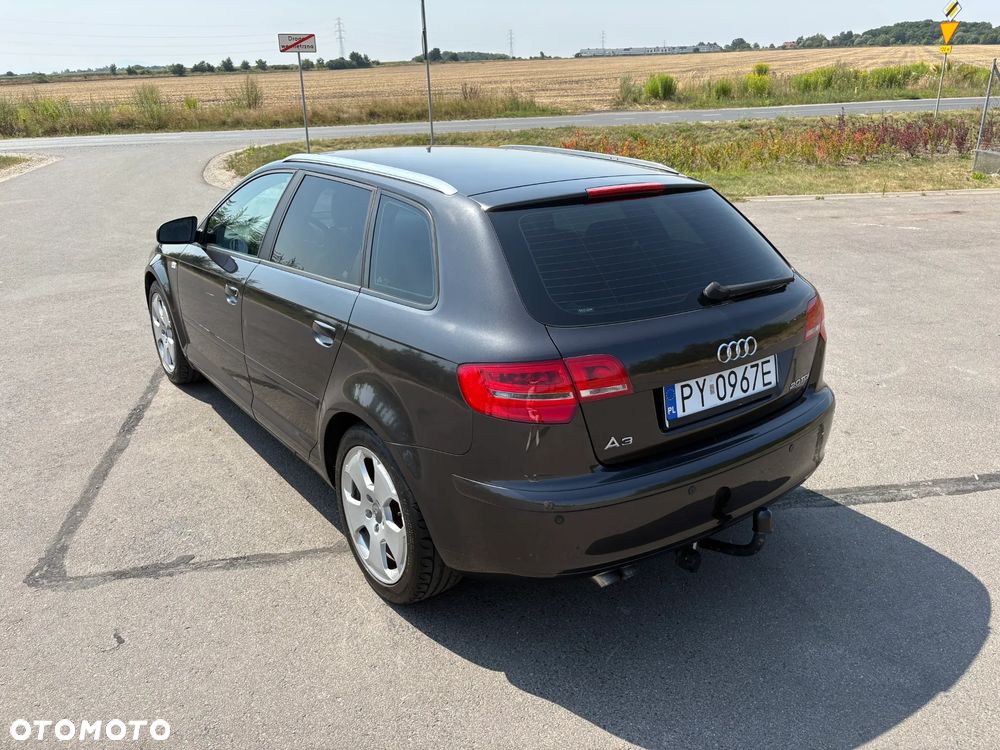Audi A3 Sportback 2.0 TDI Ambiente - 3