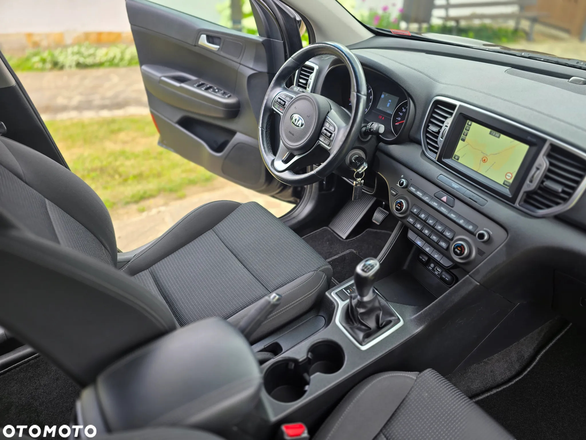 Kia Sportage 1.6 GDI 2WD SPIRIT - 28