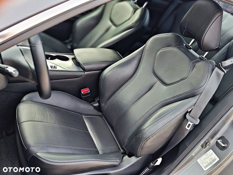 Infiniti Q60 - 17