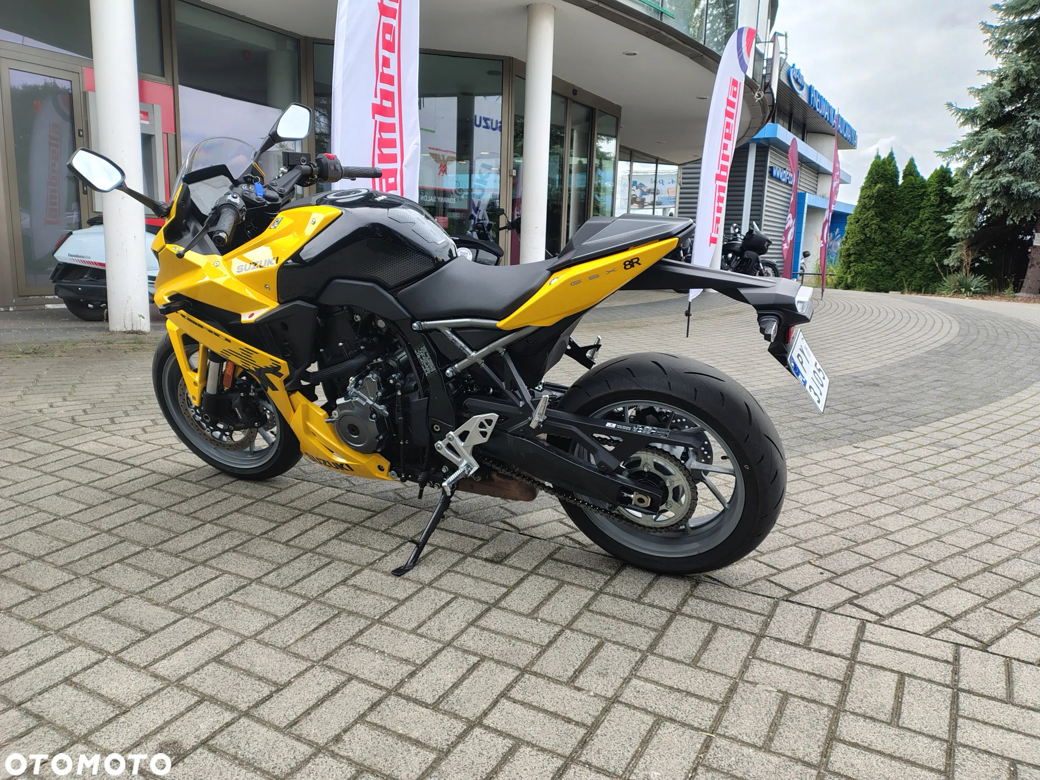 Suzuki GSX - 4